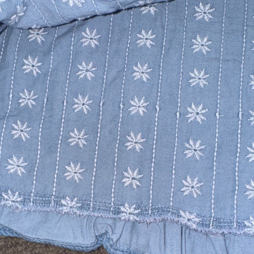 New Zara‎ Blue Floral top - Picture 4 of 5